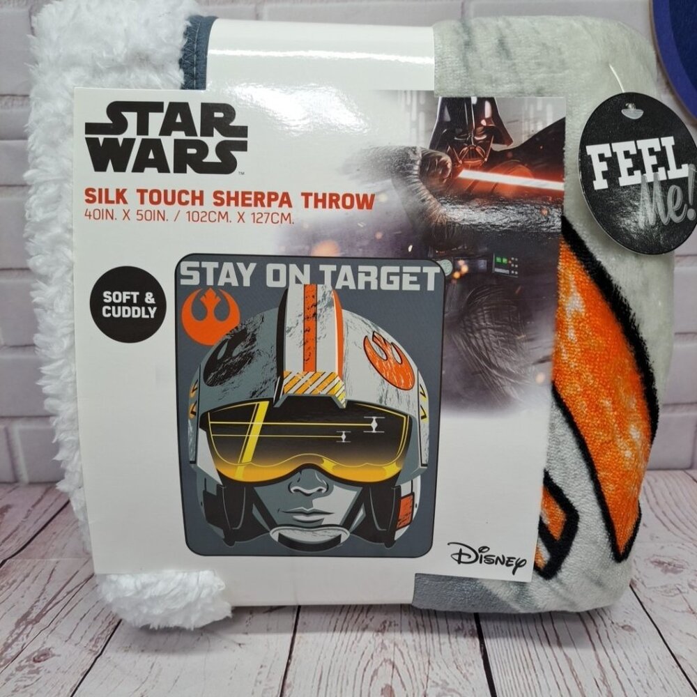 Disney Star Wars Xwing Pilot Fighter Silk Touch Sherpa Throw Blanket, 40" x 50"